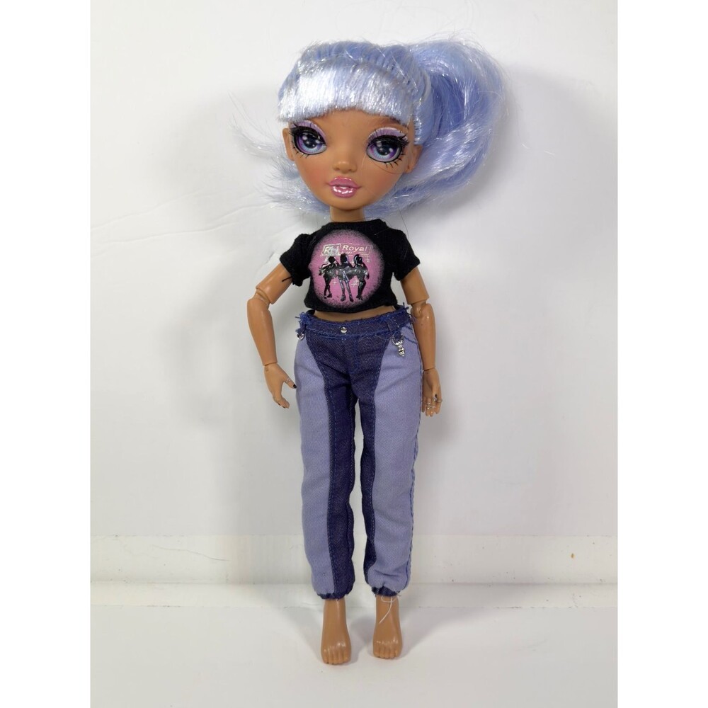 Rainbow High Rainbow Vision Royal Three K-Pop Tessa Park Doll w/Outfit Cute